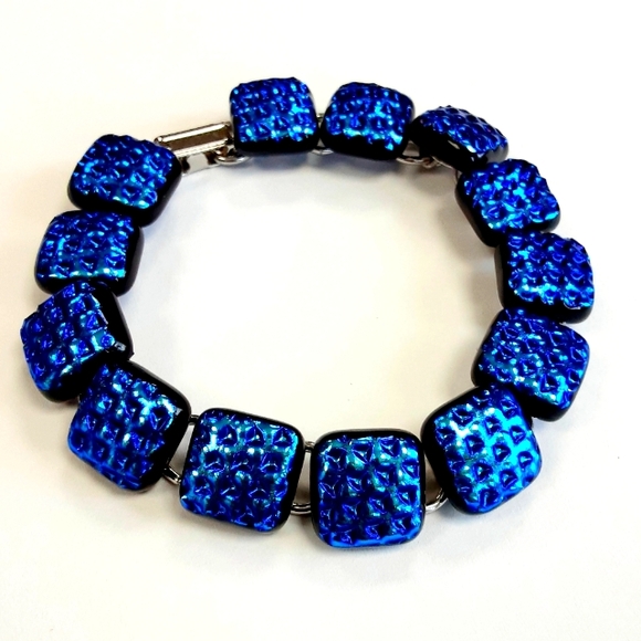 8" Metallic Blue Textured Dichroic Glass Bracelet - Picture 1 of 2